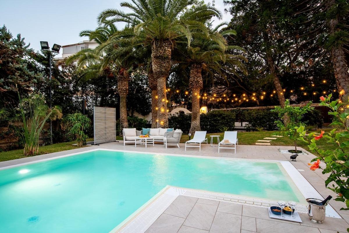 In Con Giardino Light Syracuse